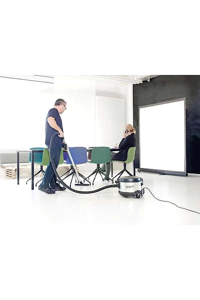 Vp930 Toz Torbalı Süpürge 760 W